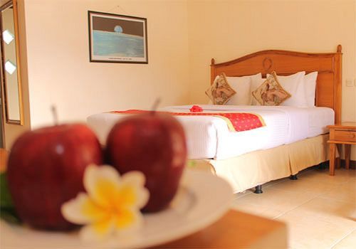 Lombok Beach Villa Mangsit Exterior foto